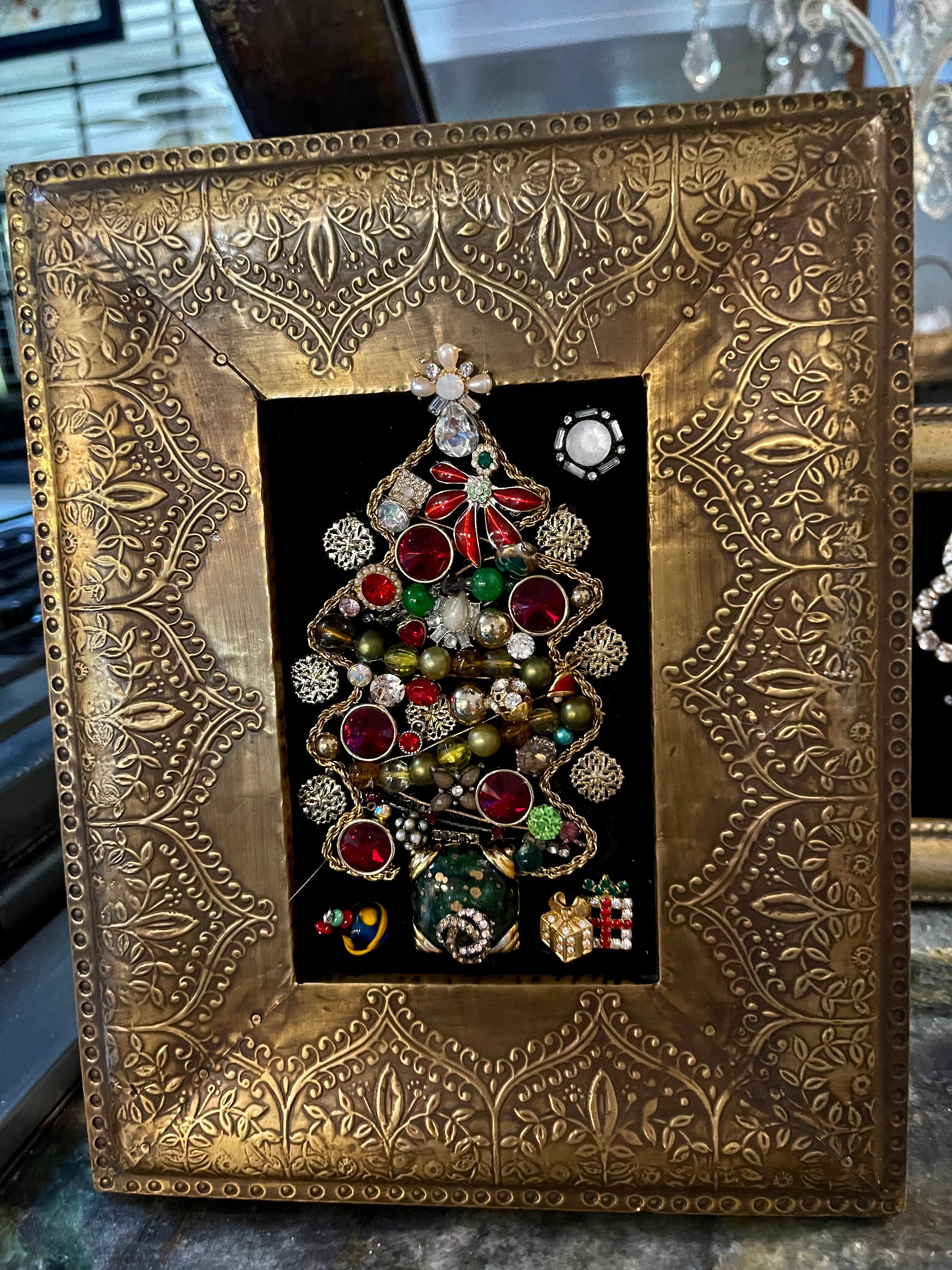Gifted LWWM Christmas tree